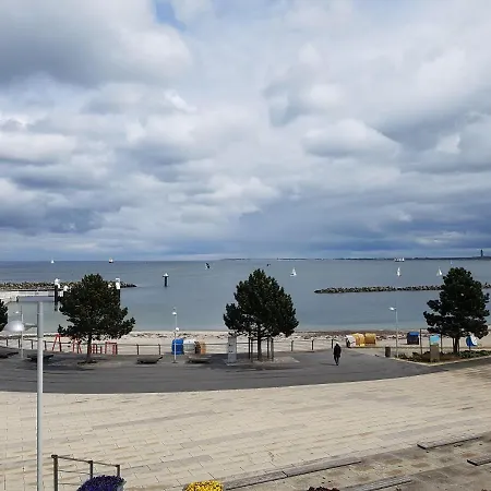 Ferienwohnung Fördeblick In Kiel Mit Panoramablick über Die Kieler Förde Bis Laboe Apartment